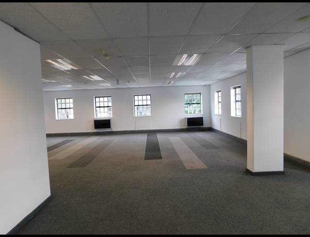 377M² OFFICE TO LET IN ROSEBANK